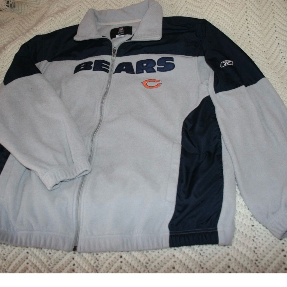 Reebok NFL Team Apparel Jacket in Gray and Black Reebok fleece excellent cond